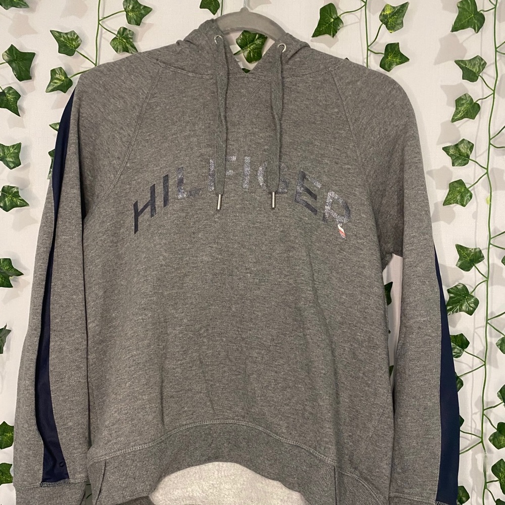 Tommy Hilfiger Hoodie!